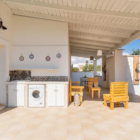 Marcella By Barbarhouse Feriehus Torre Suda