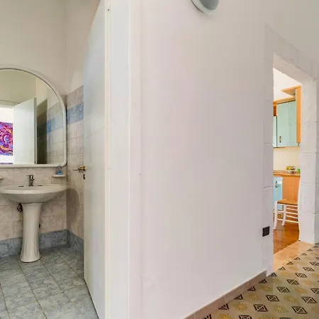 Marcella By Barbarhouse